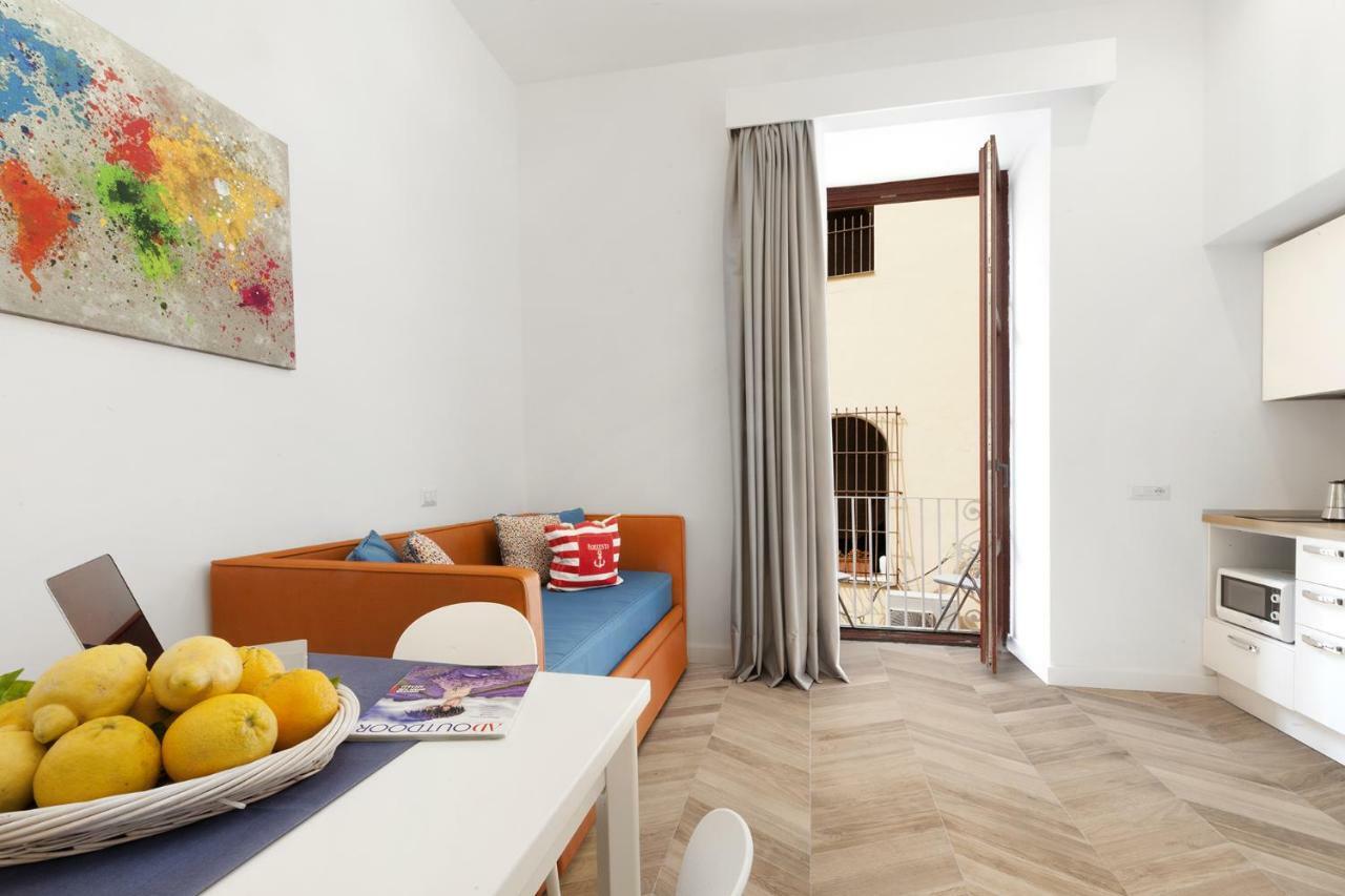 Amore Rentals - Casa 80 Sorrento Ngoại thất bức ảnh